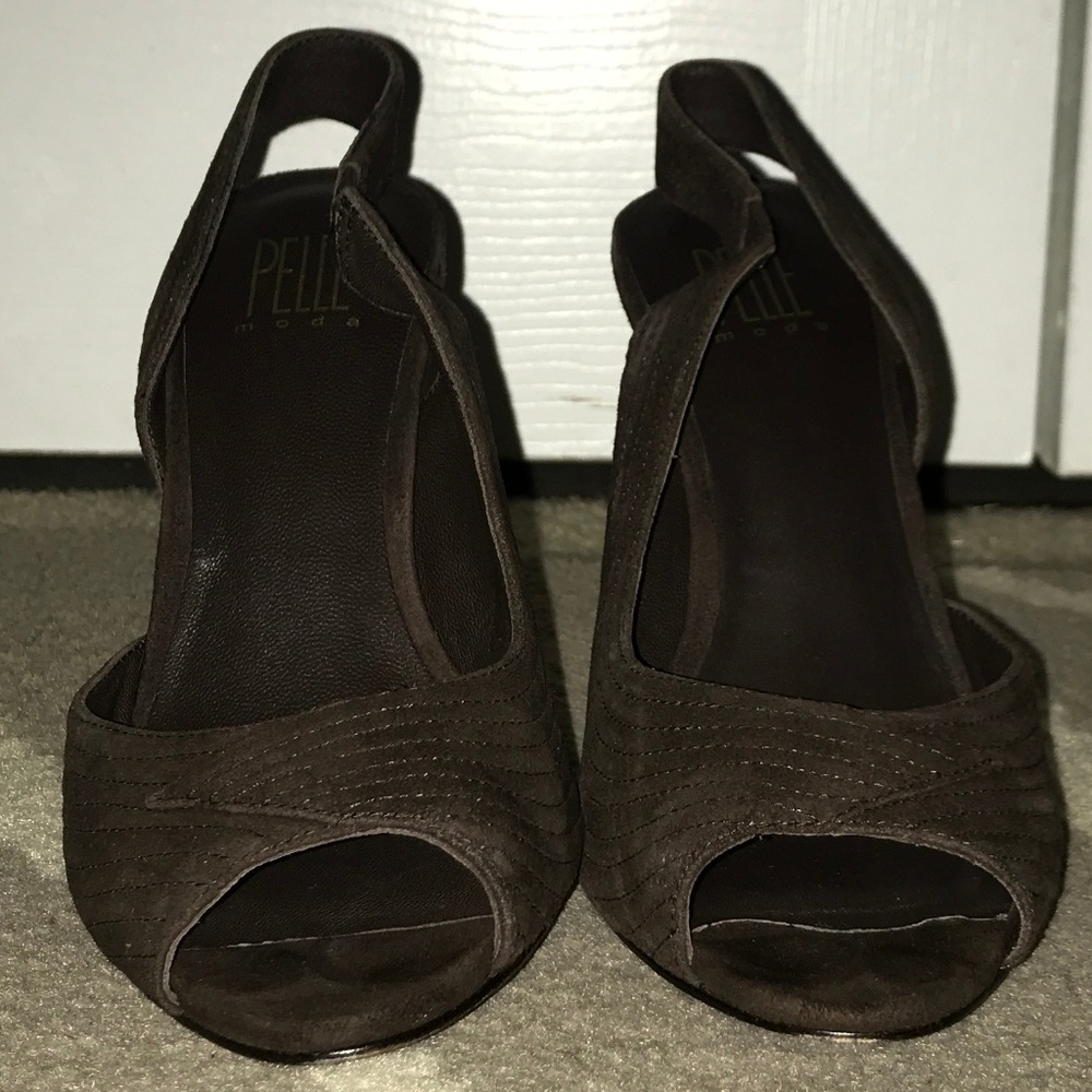PELLE Mode Suede Peep Toe